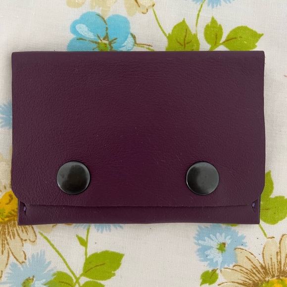 Handmade Genuine Leather Wallet - Picture 1 of 5